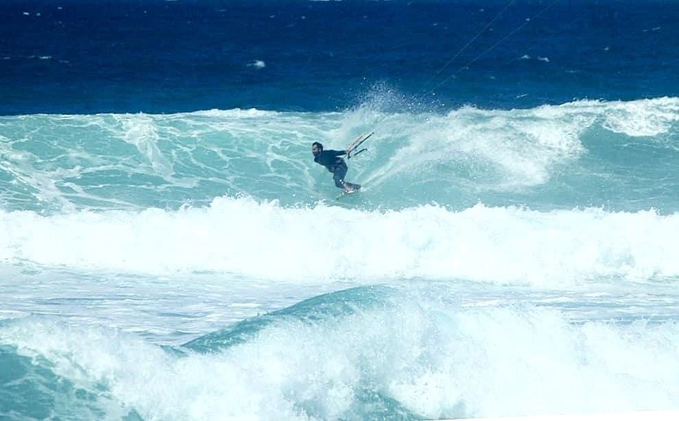 Kitesurf action